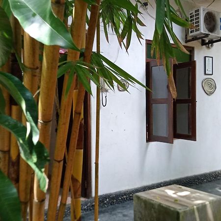 Suninn Hostel And Surf School Weligama Eksteriør bilde