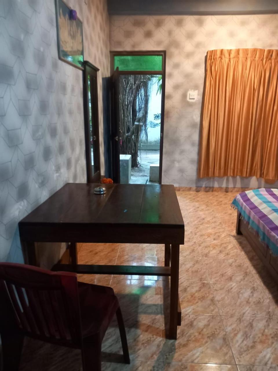 Suninn Hostel And Surf School Weligama Eksteriør bilde