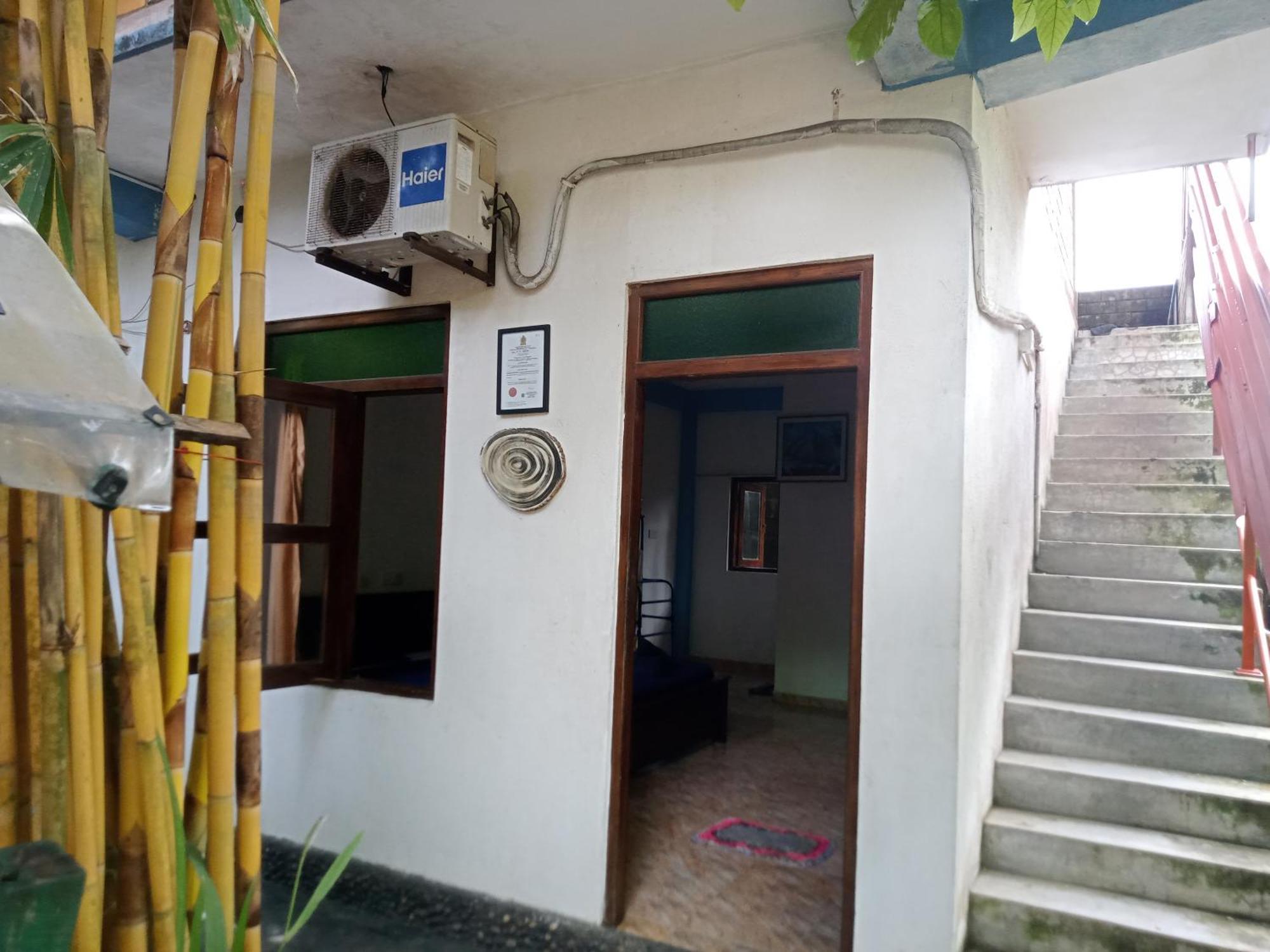 Suninn Hostel And Surf School Weligama Eksteriør bilde