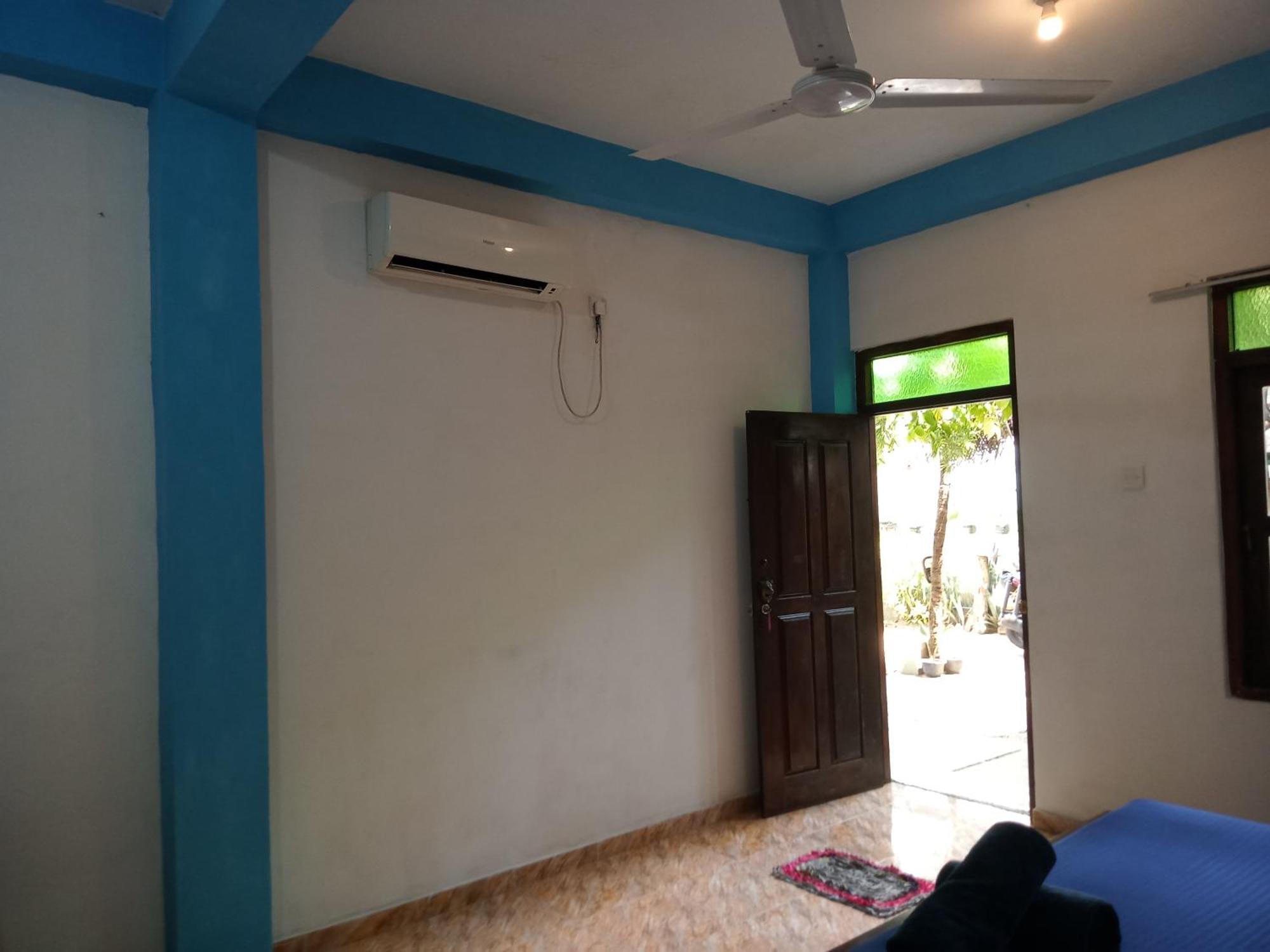 Suninn Hostel And Surf School Weligama Eksteriør bilde